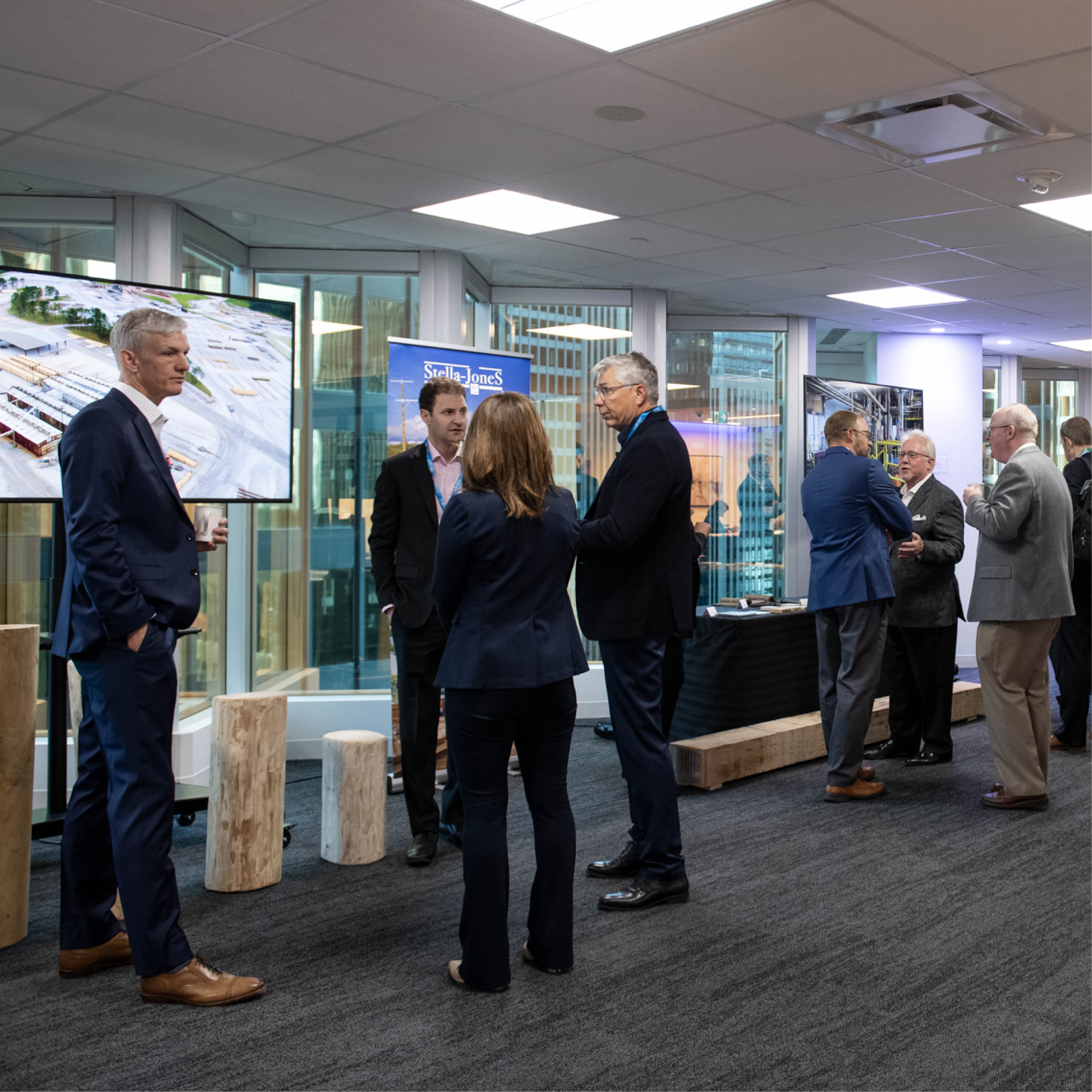 000332-lumi-experience-insta-client-event-posts-2023_stella-jones-img3